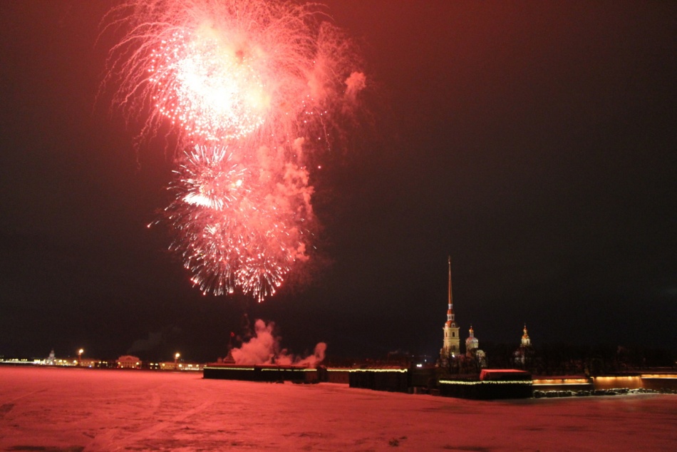 Театрализованные экскурсии, салют в честь годовщины снятия Блокада, концерт и киновечера: куда бесплатно пойти в Петербурге 25-31 января